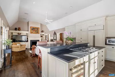 880 Club Dr, Keswick, VA 22947 - Photo 23