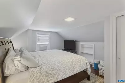 1319 Riverdale Dr, Charlottesville, VA 22902 - Photo 19