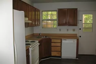 270 Albert Ct, Charlottesville, VA 22901 - Photo 11