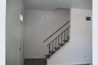 270 Albert Ct, Charlottesville, VA 22901 - Photo 5