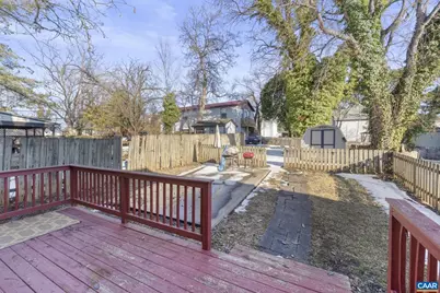 354 NW 10 1/2 St, Charlottesville, VA 22903 - Photo 5