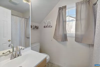 354 NW 10 1/2 St, Charlottesville, VA 22903 - Photo 19