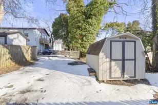 354 NW 10 1/2 St, Charlottesville, VA 22903 - Photo 27