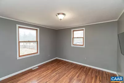 112 Pines Ln, Shipman, VA 22971 - Photo 11