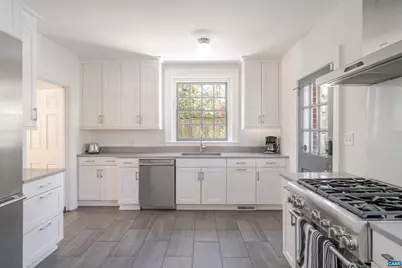 921 Rugby Rd, Charlottesville, VA 22903 - Photo 19