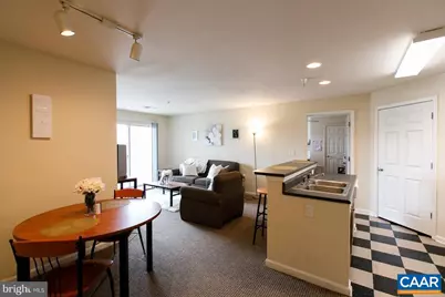 135 Yellowstone Dr #301, Charlottesville, VA 22903 - Photo 3
