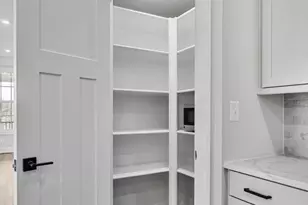 4B-434 Belvedere Blvd, Charlottesville, VA 22901 - Photo 9