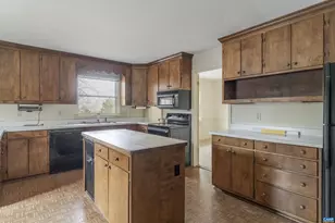 630 Kearsarge Cir, Charlottesville, VA 22903 - Photo 13