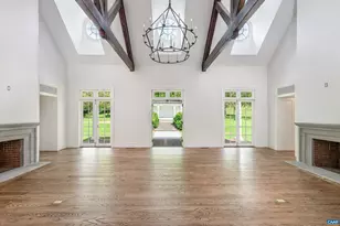 2405 Coopers Ln, Charlottesville, VA 22902 - Photo 7