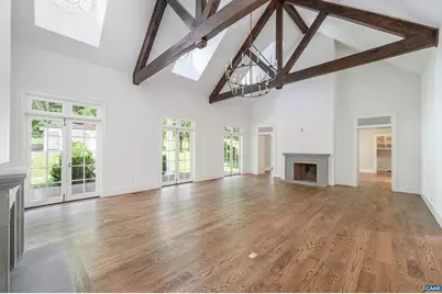 2405 Coopers Ln, Charlottesville, VA 22902 - Photo 9