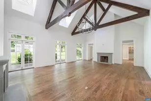 2405 Coopers Ln, Charlottesville, VA 22902 - Photo 9