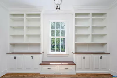 2405 Coopers Ln, Charlottesville, VA 22902 - Photo 17