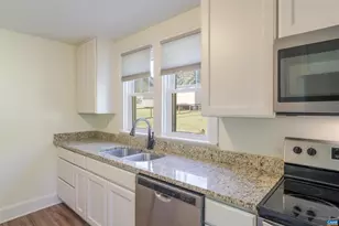 37 Peggys Ln, Fishersville, VA 22939 - Photo 11