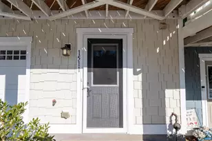 1511 Wickham Pond Dr, Charlottesville, VA 22901 - Photo 3