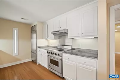 255 E Jefferson St, Charlottesville, VA 22902 - Photo 11