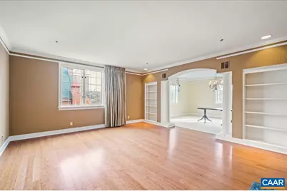 255 E Jefferson St, Charlottesville, VA 22902 - Photo 3