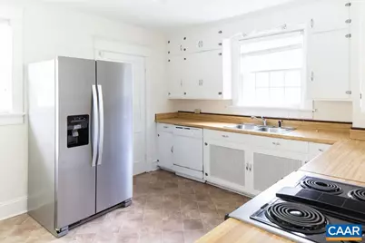 2201 Stadium Rd, Charlottesville, VA 22903 - Photo 11