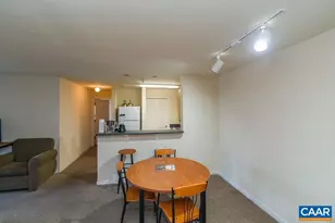 177 Yellowstone Dr, Charlottesville, VA 22903 - Photo 5