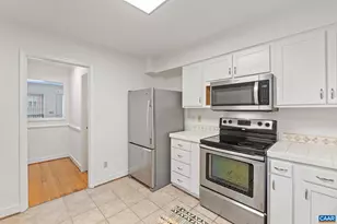 2752 Hydraulic Rd, Charlottesville, VA 22901 - Photo 11