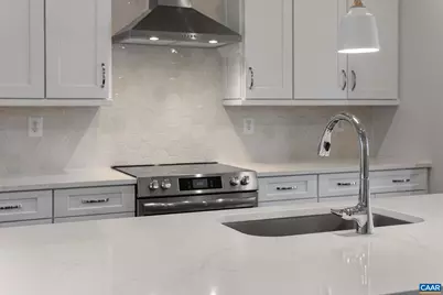 3056 Farrow Cir, Charlottesville, VA 22901 - Photo 13