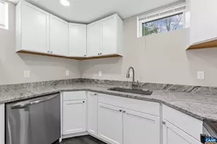 1642 Meridian St, Charlottesville, VA 22902 - Photo 17