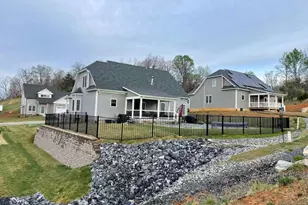 115 Hull Hills Ln, Staunton, VA 24401 - Photo 11