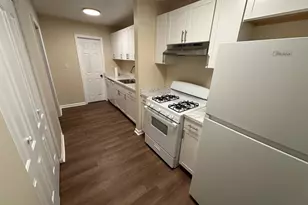 2517 Hydraulic Rd, Charlottesville, VA 22901 - Photo 13