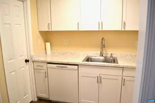 2517 Hydraulic Rd, Charlottesville, VA 22901 - Photo 9