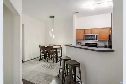 720 Walker Sq #4B, Charlottesville, VA 22903 - Photo 7