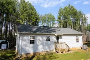 3324 Laurel Rd, Shipman, VA 22971 - Photo 5