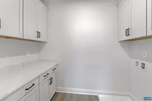 19F Farrow Cove, Charlottesville, VA 22901 - Photo 21