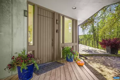 5498 Wyant Ln, Charlottesville, VA 22903 - Photo 19