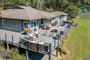 5498 Wyant Ln, Charlottesville, VA 22903 - Photo 17