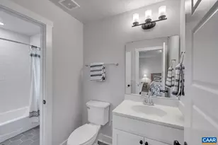 39 Borthwick St, Crozet, VA 22932 - Photo 19