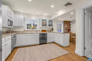 1820 Fendall Ave, Charlottesville, VA 22903 - Photo 23