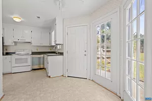 2328 Austin Dr, Charlottesville, VA 22911 - Photo 17