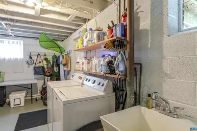 2302 Wakefield Rd, Charlottesville, VA 22901 - Photo 29