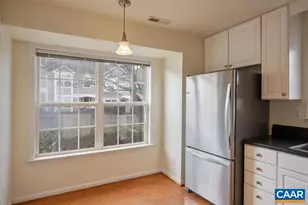 1411 Glenside Green, Charlottesville, VA 22901 - Photo 7