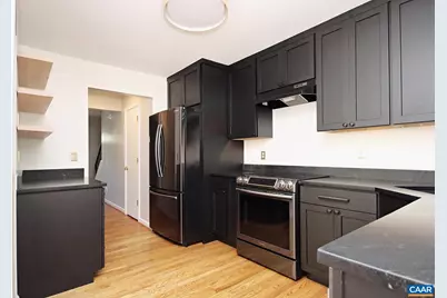 211 Greentree Park, Charlottesville, VA 22901 - Photo 7