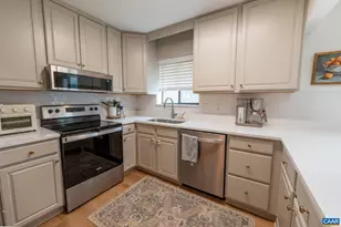 320 Harvest Dr, Charlottesville, VA 22903 - Photo 15