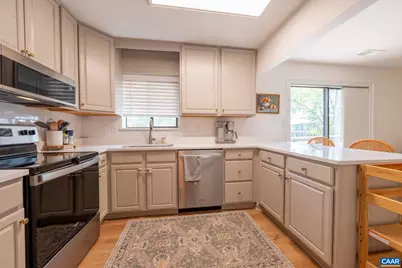 320 Harvest Dr, Charlottesville, VA 22903 - Photo 11