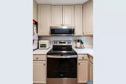 320 Harvest Dr, Charlottesville, VA 22903 - Photo 13