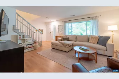 320 Harvest Dr, Charlottesville, VA 22903 - Photo 5