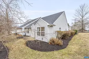 201 Buttercup Ln, Charlottesville, VA 22902 - Photo 21