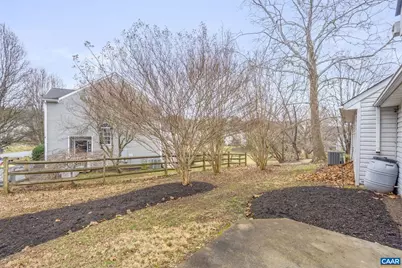 201 Buttercup Ln, Charlottesville, VA 22902 - Photo 25