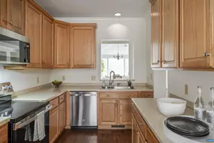 1362 Pantops Cottage Ct, Charlottesville, VA 22911 - Photo 5