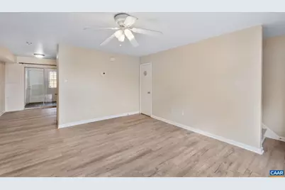 959 Rives St, Charlottesville, VA 22902 - Photo 11