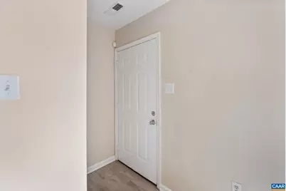 959 Rives St, Charlottesville, VA 22902 - Photo 7