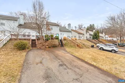 959 Rives St, Charlottesville, VA 22902 - Photo 5