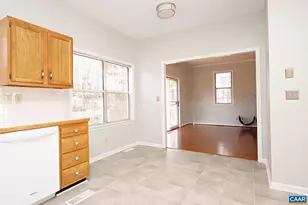 972 Grayson Ln, Charlottesville, VA 22903 - Photo 7